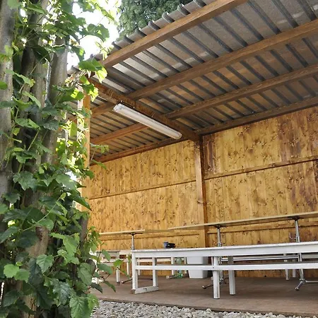 Campus Holiday home Dobriv